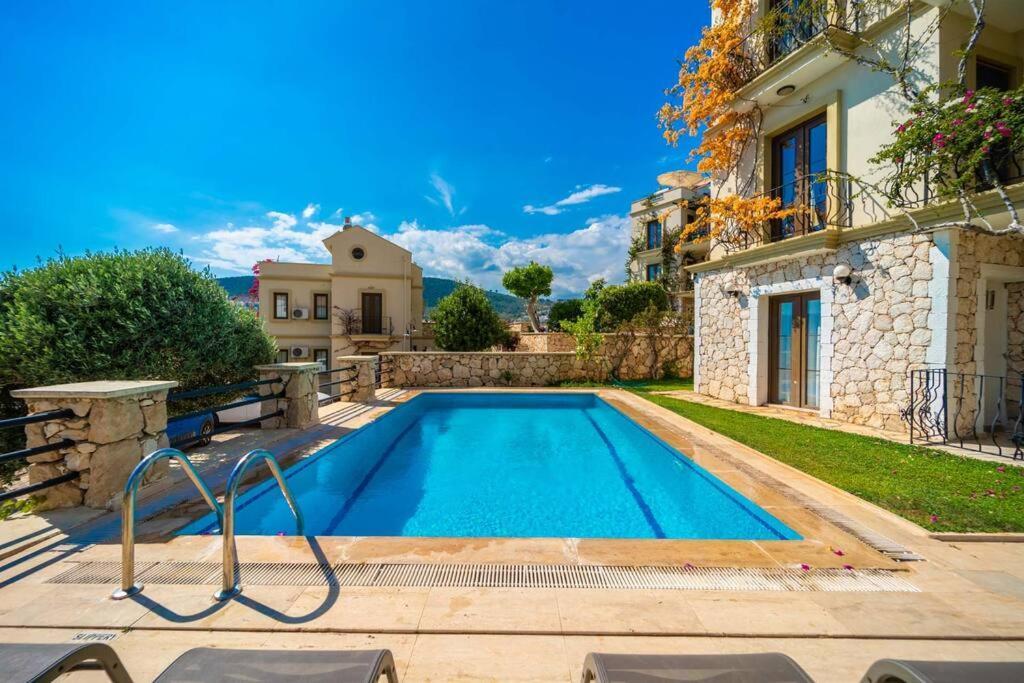 Azure Apartment With Sea View In Kalkan Exterior photo