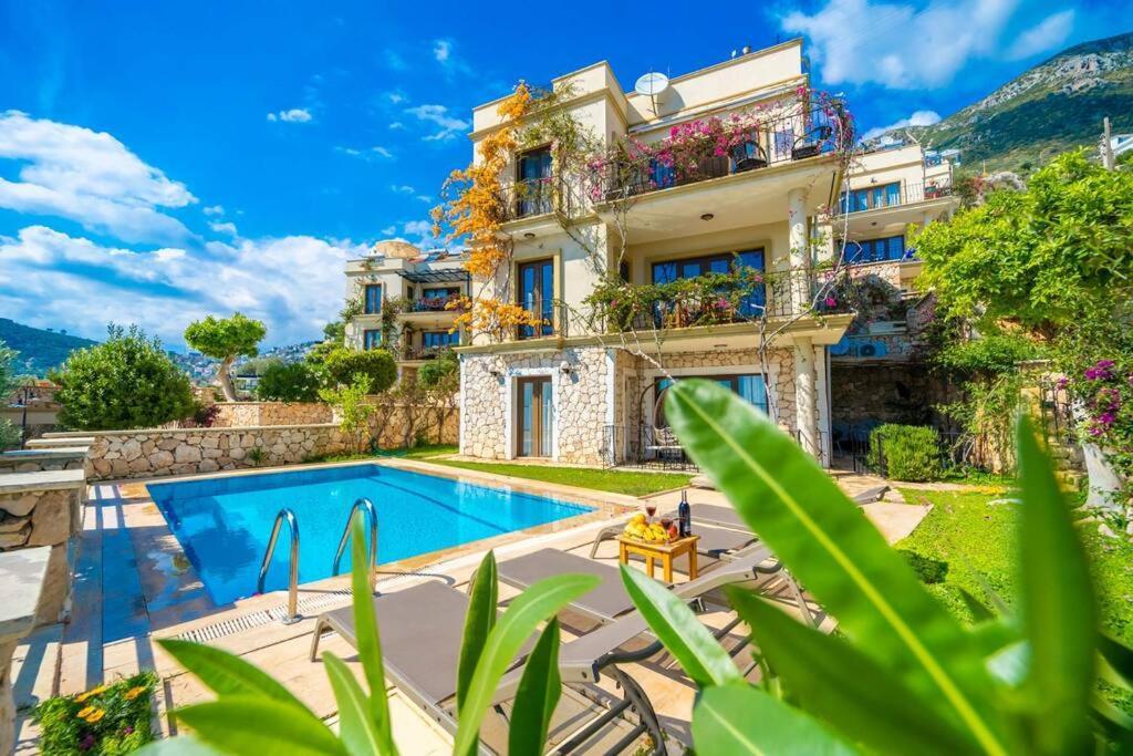 Azure Apartment With Sea View In Kalkan Exterior photo